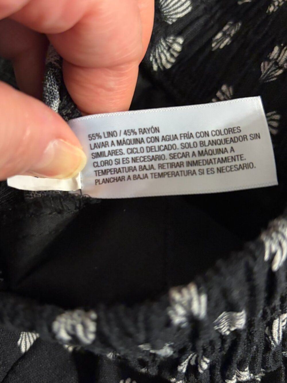 Ava & Viv 2X Linen Blend Swing Shorts Smocked Waist Black White Seashell Design - Picture 8 of 9